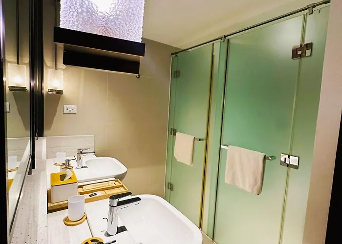 Buena Lux Novotel Residences Acqua 5* Manila